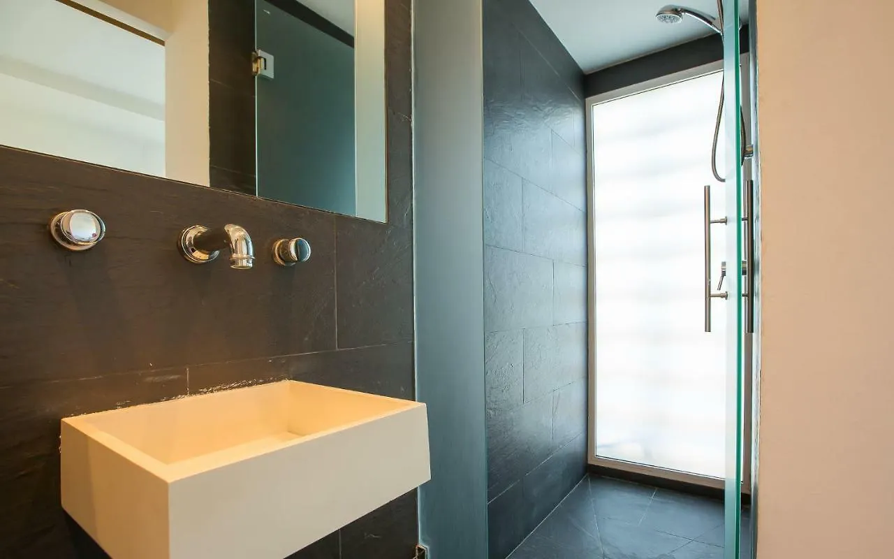 Gava Beach 1St Line Apartment