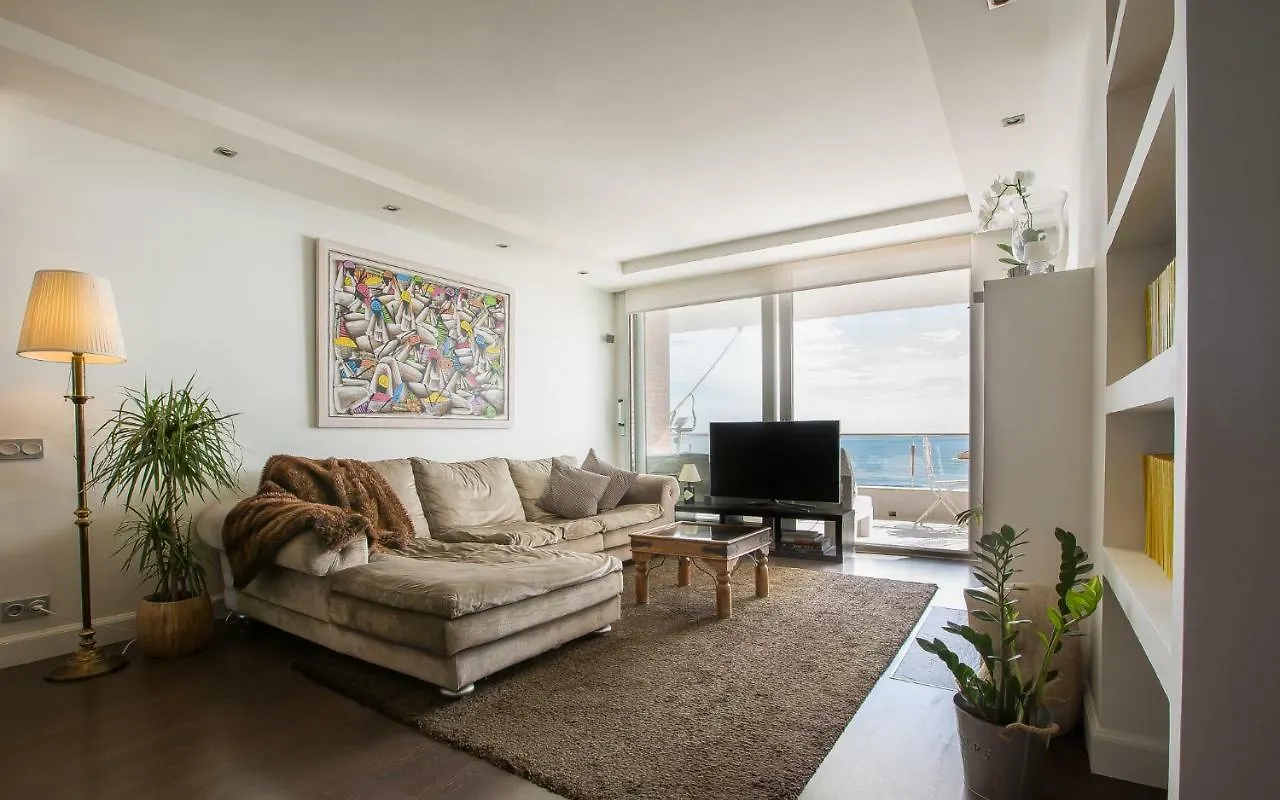 Gava Beach 1St Line Apartment