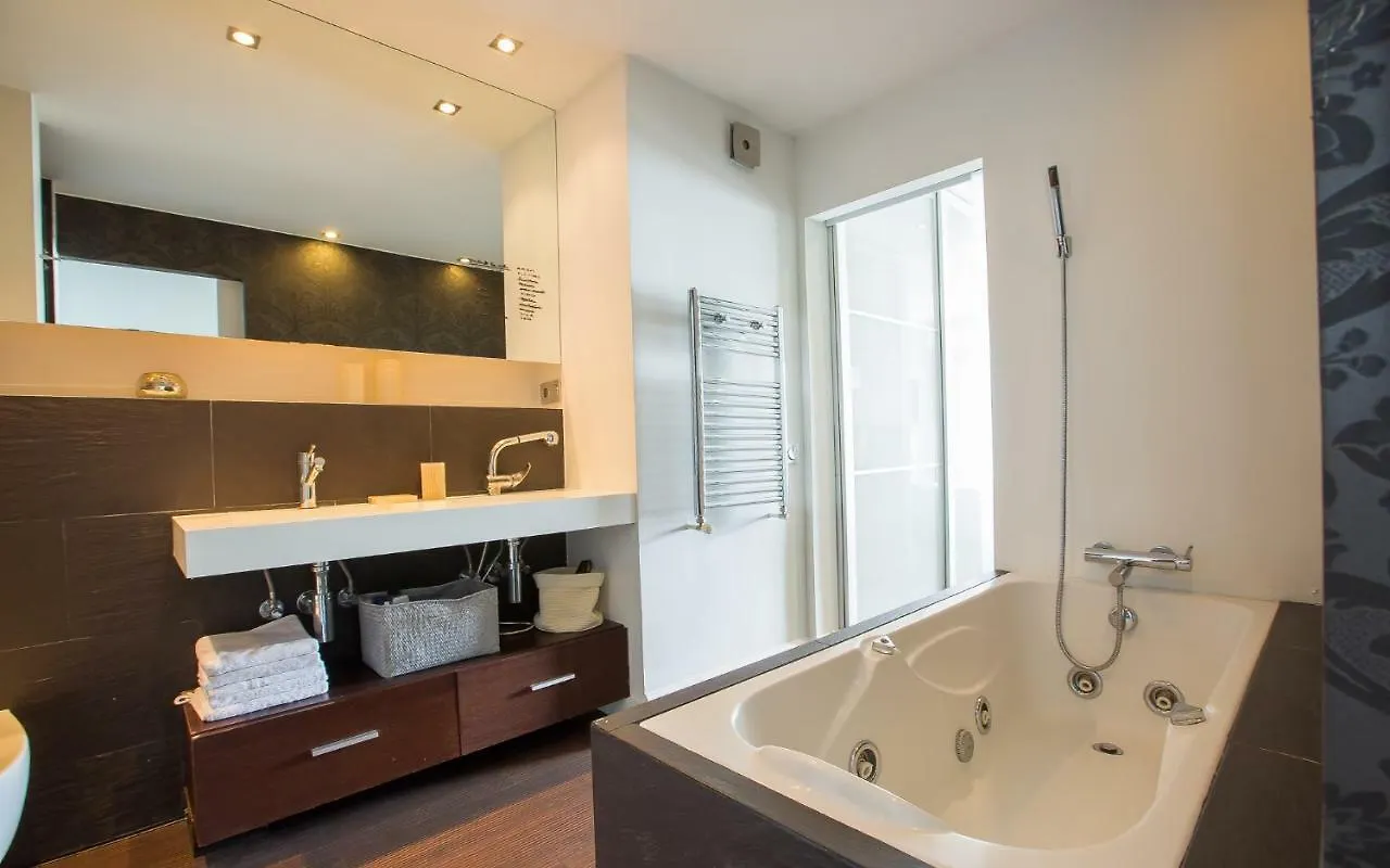 Gava Beach 1St Line Apartment